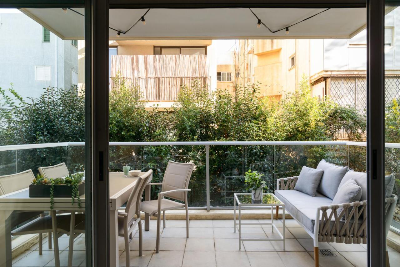 Quiet Hideaway & Terrace Near Beach By Feelhome Τελ Αβίβ Εξωτερικό φωτογραφία